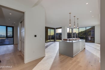5000 Camelback Ridge Dr #301, Scottsdale, AZ 85251