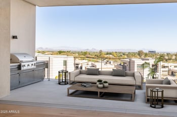 5000 Camelback Ridge Dr #304, Scottsdale, AZ 85251