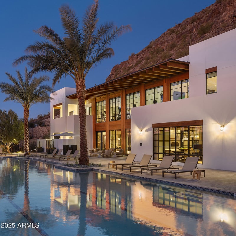 5000 Camelback Ridge Dr #304, Scottsdale, AZ 85251