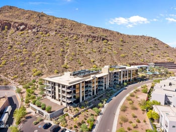 5000 Camelback Ridge Dr #208, Scottsdale, AZ 85251