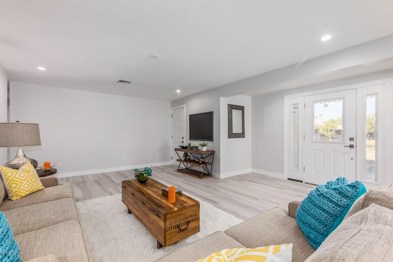 5001 E Virginia Ave, Phoenix, AZ 85008