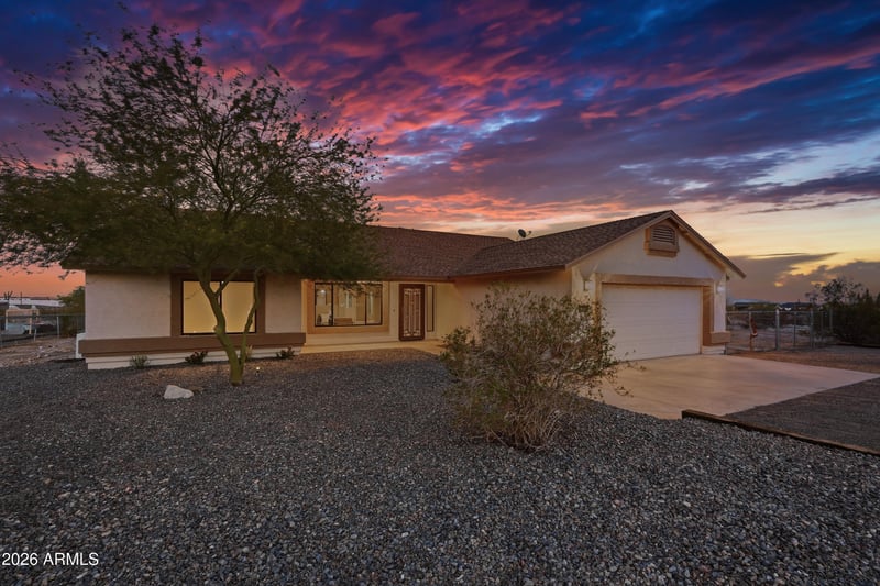 5001 Tuthill Rd, Litchfield Park, AZ 85340