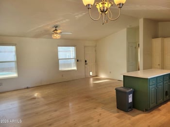 5002 Bethany Home Rd #33, Glendale, AZ 85301