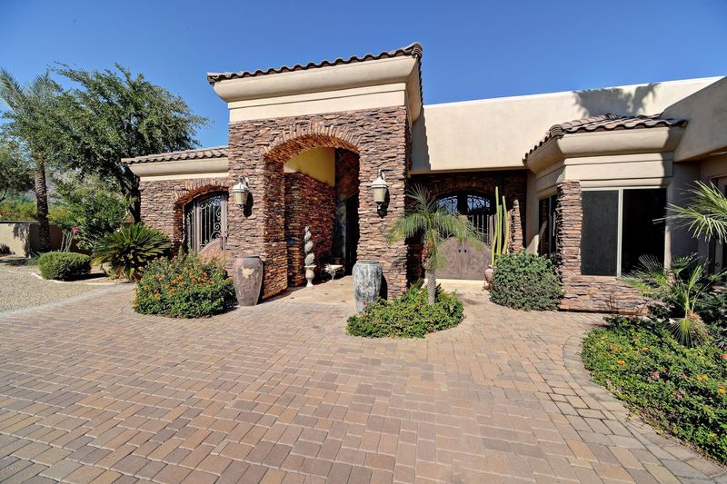 5002 E Orchid Ln, Paradise Valley, AZ 85253