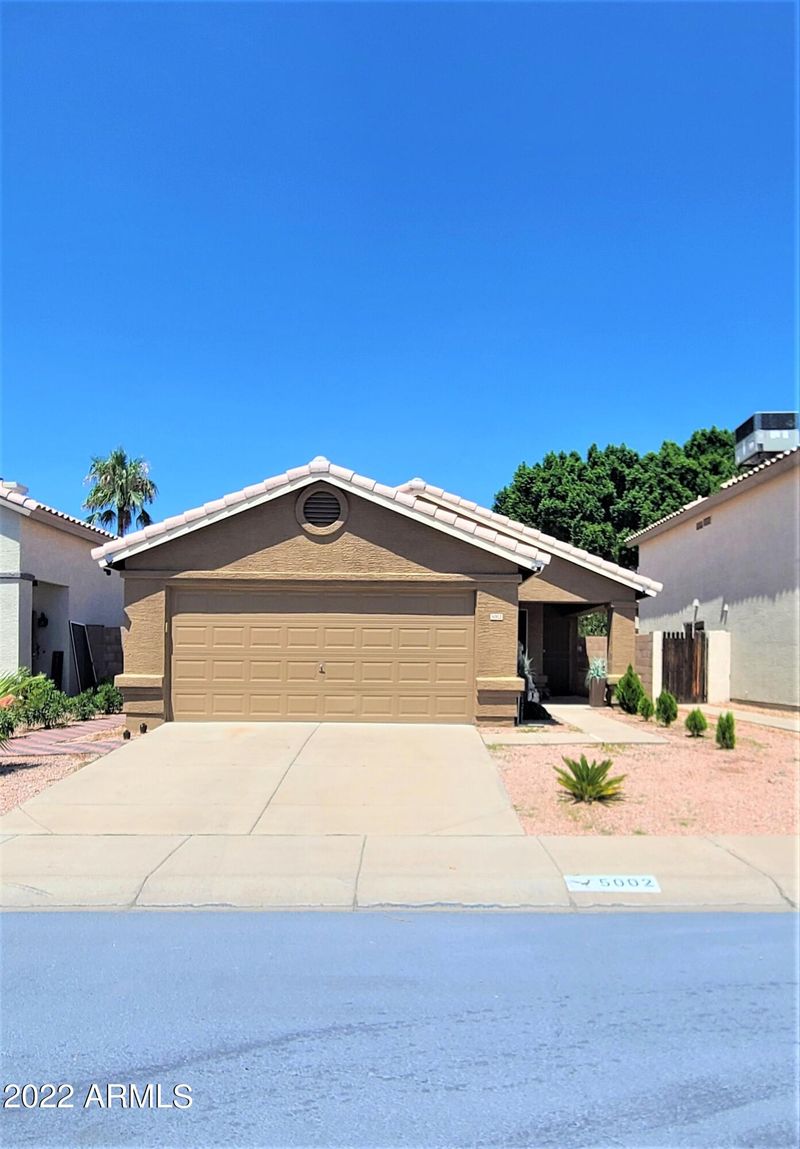 5002 W Oraibi Dr, Glendale, AZ 85308