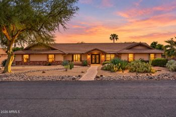 5003 W Fallen Leaf Ln, Glendale, AZ 85310