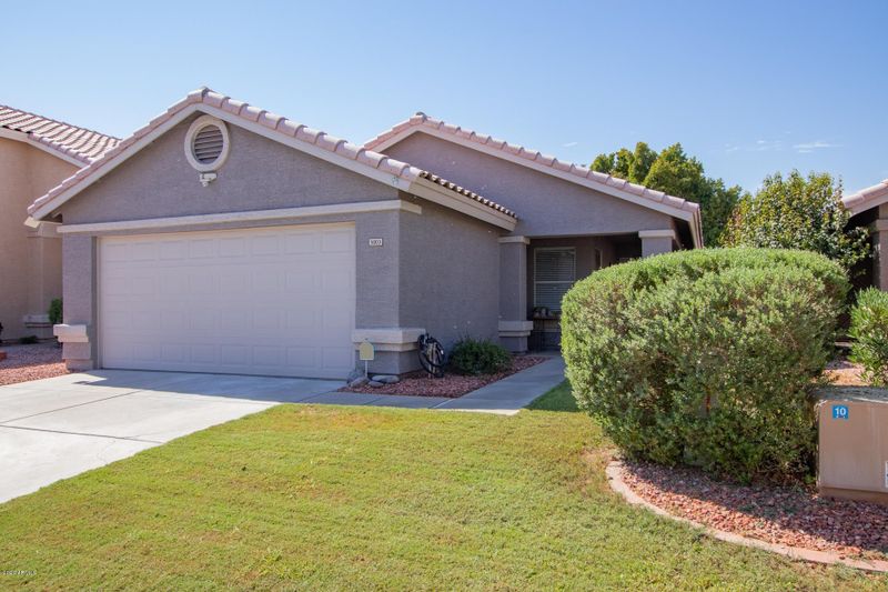 5003 W Oraibi Dr, Glendale, AZ 85308