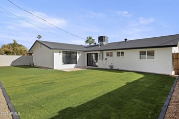 5004 E Sheridan St, Phoenix, AZ 85008
