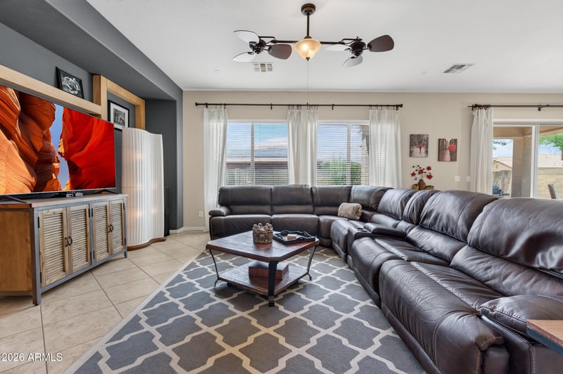 5004 W Magellan Dr, New River, AZ 85087