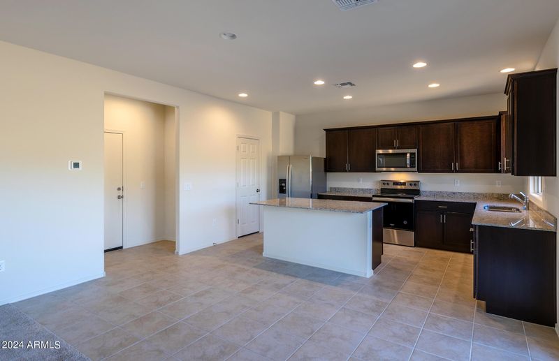5007 S 251st Dr, Buckeye, AZ 85326