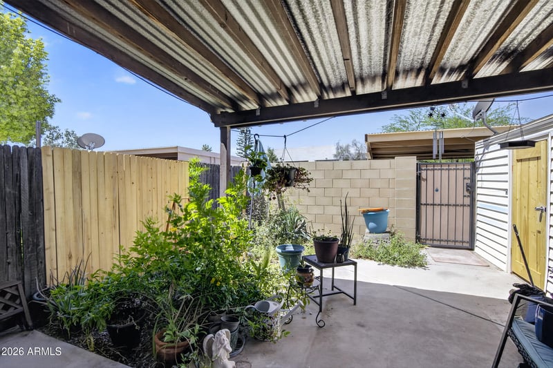 5007 Terrace Rd, Tempe, AZ 85282
