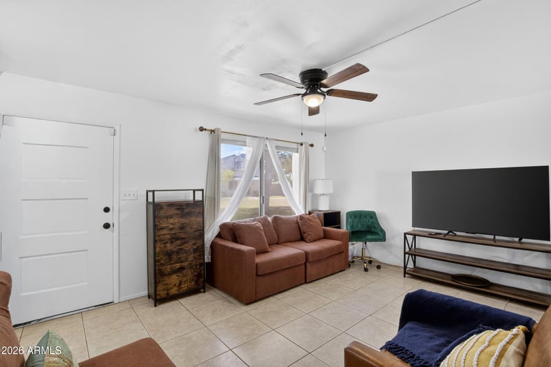 5007 Terrace Rd, Tempe, AZ 85282