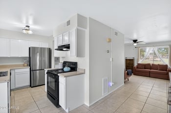 5007 Terrace Rd, Tempe, AZ 85282