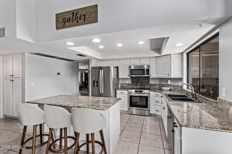 5008 Nisbet Rd, Scottsdale, AZ 85254