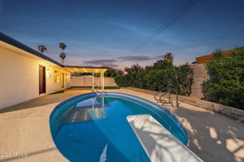 5009 N 62nd Ave, Glendale, AZ 85301