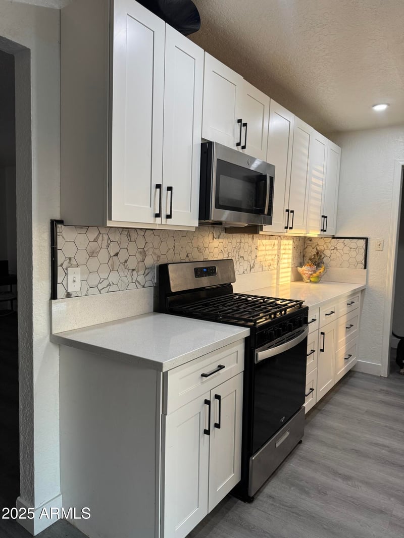 501 47th Pl, Phoenix, AZ 85008