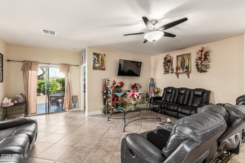 501 9th St, Avondale, AZ 85323