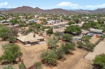 501 Desert Hills Estate Dr, Phoenix, AZ 85086