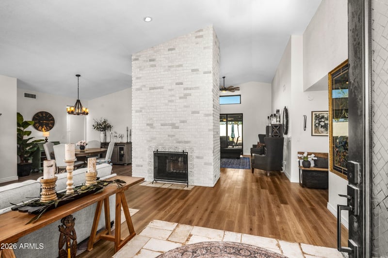 501 N Longmore St, Chandler, AZ 85224