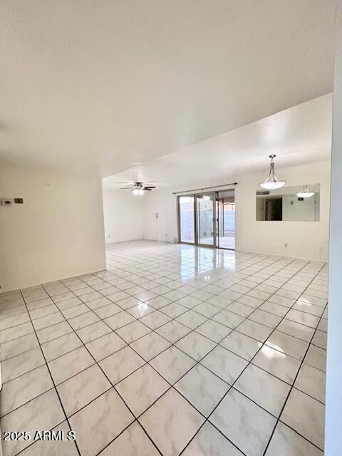 5010 60th Dr, Glendale, AZ 85301