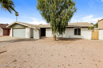 5010 Kaler Dr, Glendale, AZ 85301