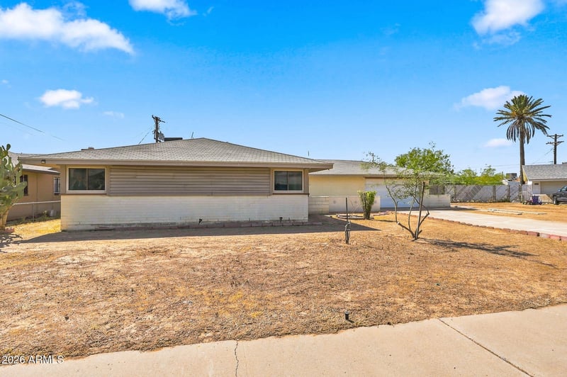 5010 N 60th Dr, Glendale, AZ 85301