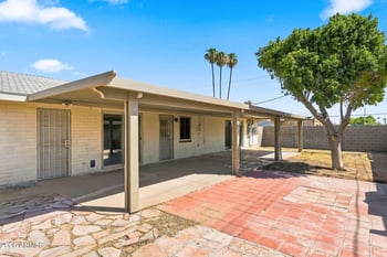 5010 N 60th Dr, Glendale, AZ 85301