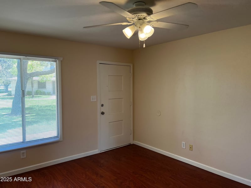 5011 Terrace Rd, Tempe, AZ 85282