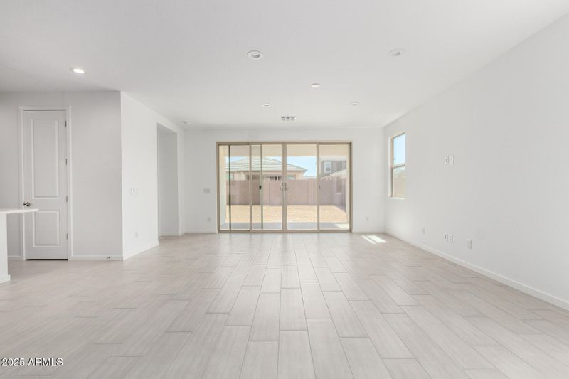 5011 W Hardtack Trl, Laveen, AZ 85339