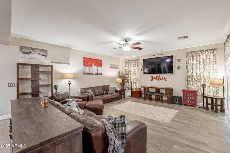 5012 Girard St, Gilbert, AZ 85298