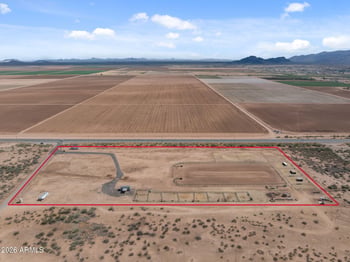 50128 Us Highway 60 Hw #-, Aguila, AZ 85320