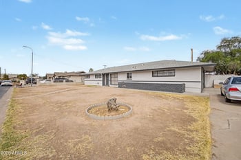 5013 21st Way, Phoenix, AZ 85040