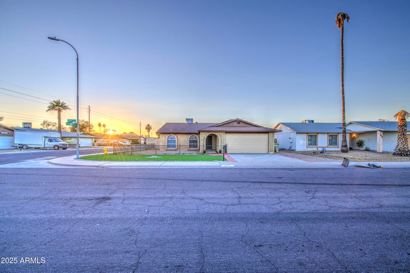 5014 69th Ave, Glendale, AZ 85303