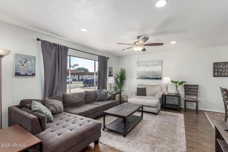 5014 Elm St, Tempe, AZ 85282