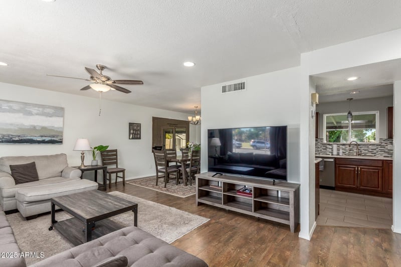 5014 Elm St, Tempe, AZ 85282