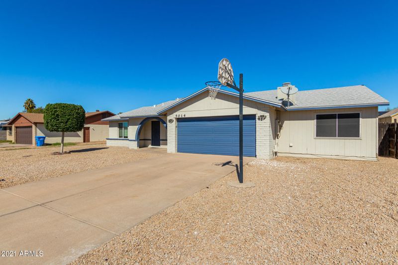 5014 W Windrose Dr, Glendale, AZ 85304