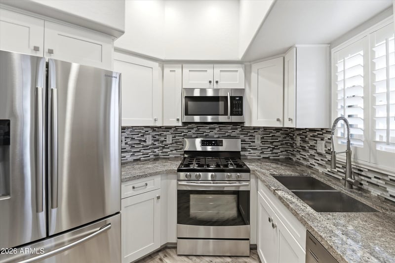 5015 E Cheyenne Dr #17, Phoenix, AZ 85044