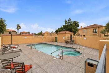 5015 E Cheyenne Dr #17, Phoenix, AZ 85044