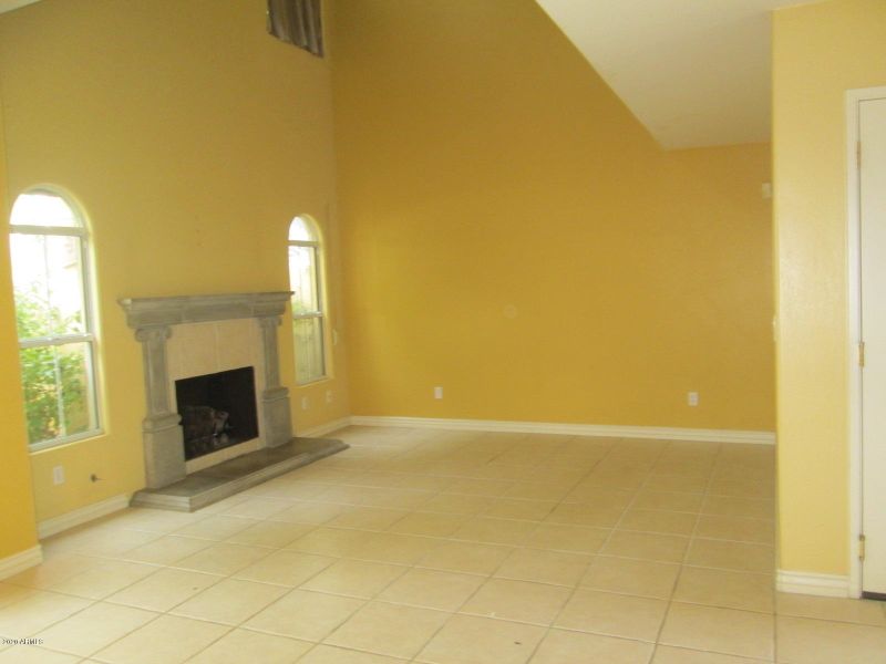 5015 E Cheyenne Dr #3, Phoenix, AZ 85044
