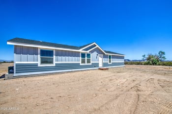 5015 426th Ave, Tonopah, AZ 85354
