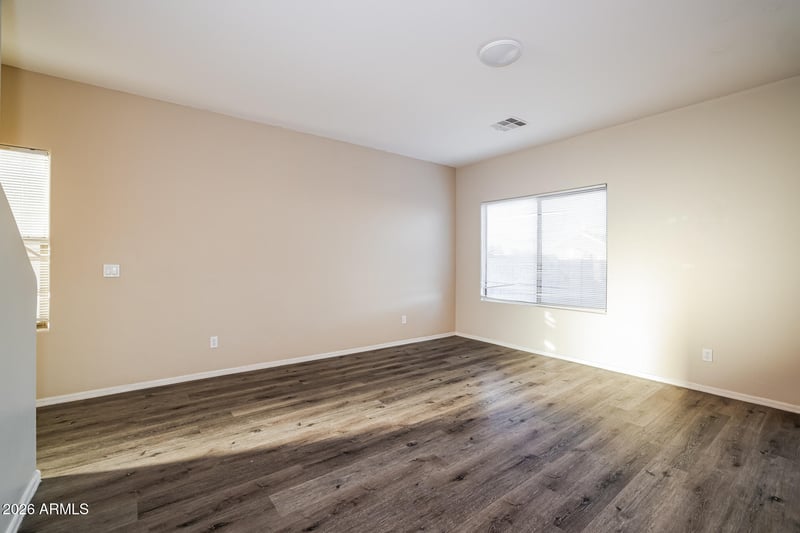 5015 S 6th Way, Phoenix, AZ 85040