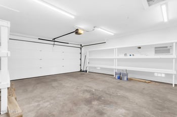 5015 Shomi St, Phoenix, AZ 85044