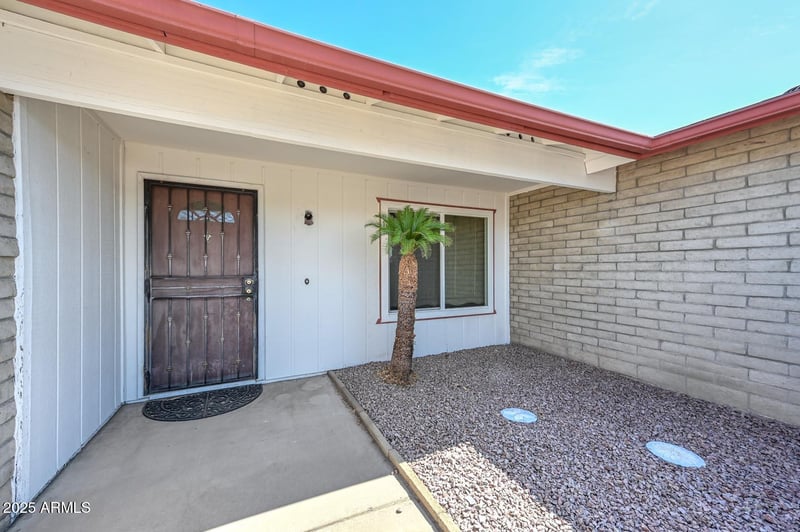 5016 Columbine Dr, Glendale, AZ 85304