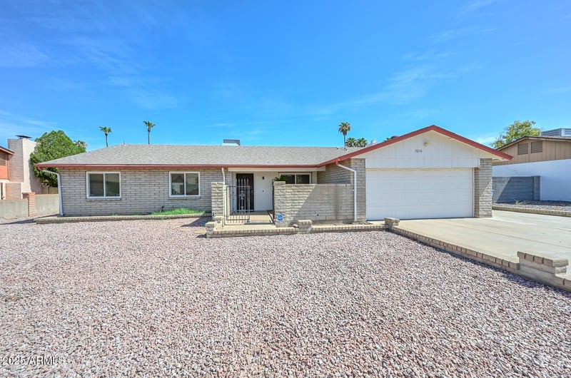 5016 Columbine Dr, Glendale, AZ 85304
