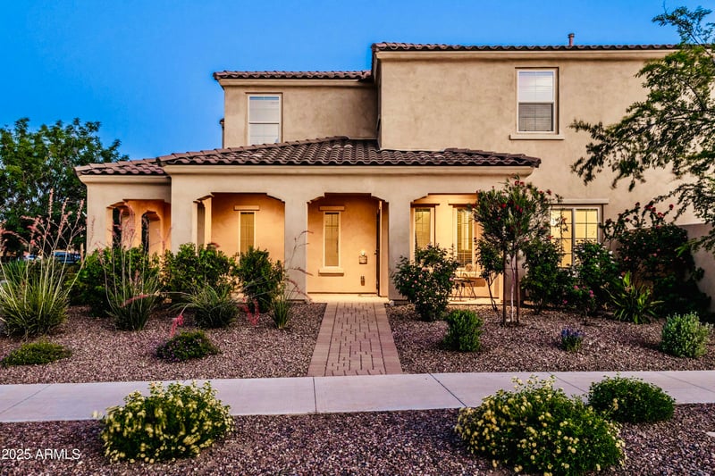 5016 Curie Way, Mesa, AZ 85212