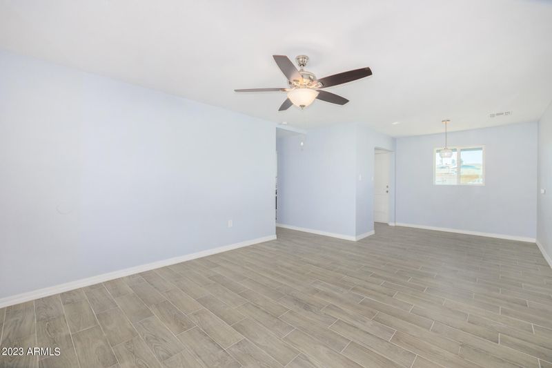 5016 S 21st St, Phoenix, AZ 85040
