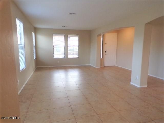 5016 W Magdalena Ln, Laveen, AZ 85339