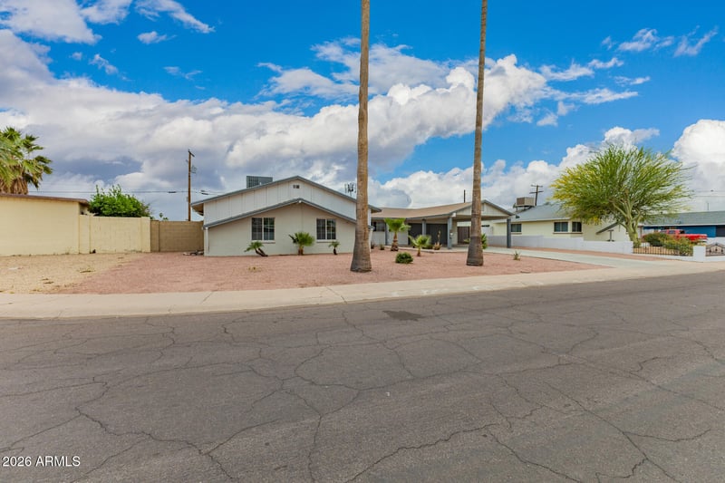 5017 64th Ave, Glendale, AZ 85301