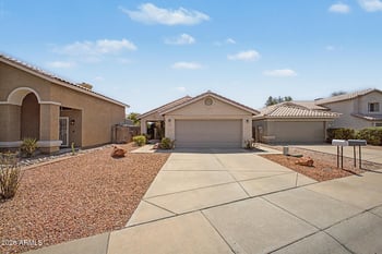 5017 W Wikieup Ln, Glendale, AZ 85308