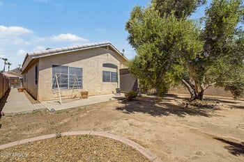 5017 W Wikieup Ln, Glendale, AZ 85308